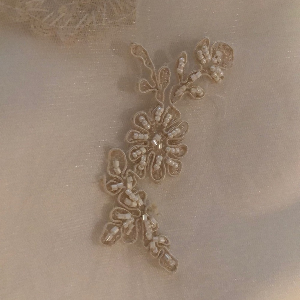 Maggie Sottero Couture wedding gown Sz 10 - Picture 9 of 13